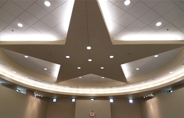 Ceiling and floor feature the five point star